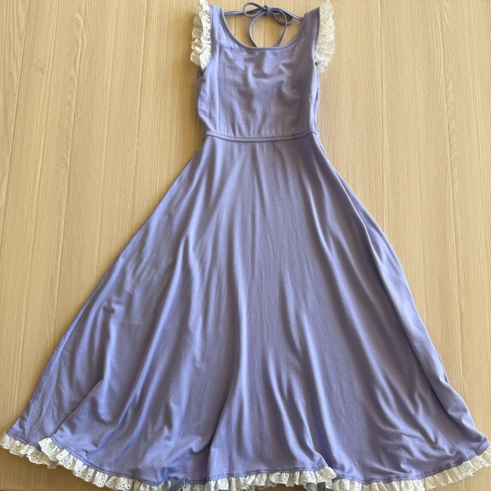 Omi Jo by Well Dressed Wolf Lavender Maxi Dress with Lace Trim Size 2